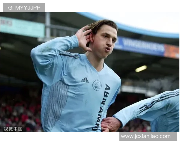 独具魅力的足球明星展现个性与才华的精彩瞬间